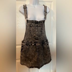Forever 21 Stretchy Jean Overall Jumper Dress